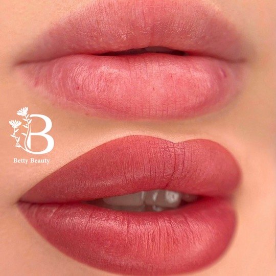 Lip blush by Betty Beauty PMU, healed and fresh results