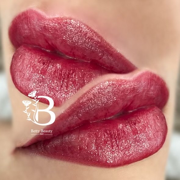 Lip blush by Betty Beauty PMU, healed and fresh results
